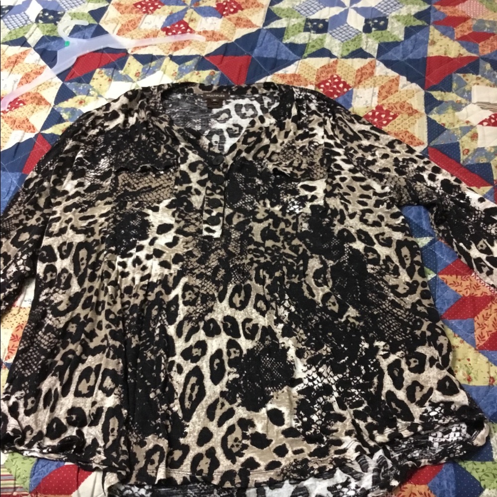 Super cute women’s top